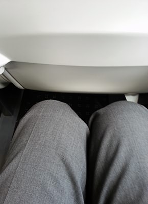 lack of knee room in Class 700 standard class accommodation